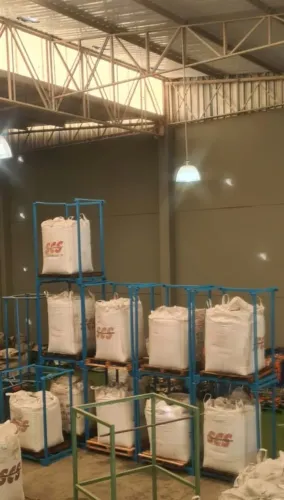 PORTA BIG BAG / ESTRUTURA METÁLICA - 17 UNIDADES
