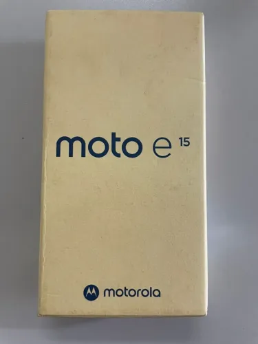 Celular Motorola Moto E15 2/64GB Lilás 