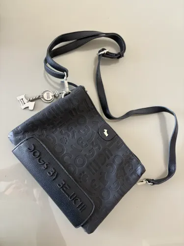 Bolsa feminina nova