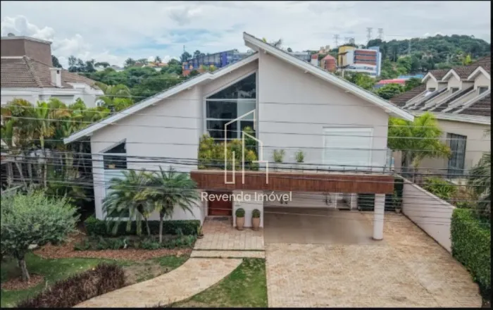 CASA RESIDENCIAL em SANTANA DE PARNAÍBA - SP, TAMBORÉ