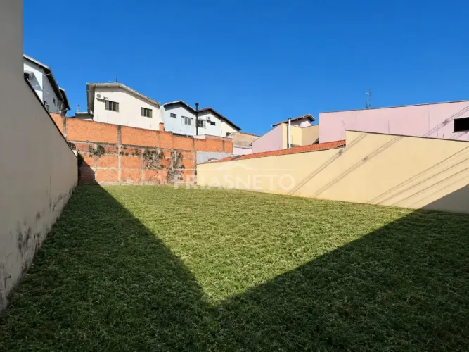 Terreno plano para venda no bairro Castelinho