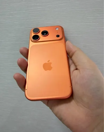Vendo ou troco iPhone 17 pro