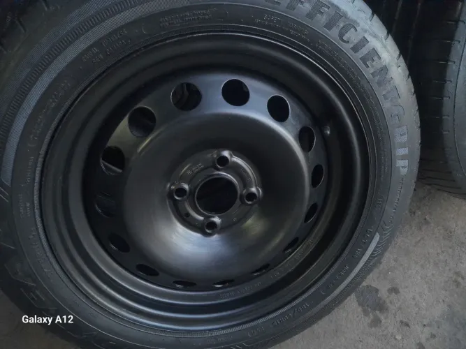 Rodas 15 GM Onix