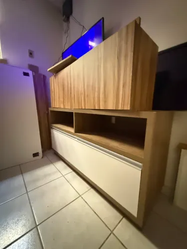 Painel e móvel sala