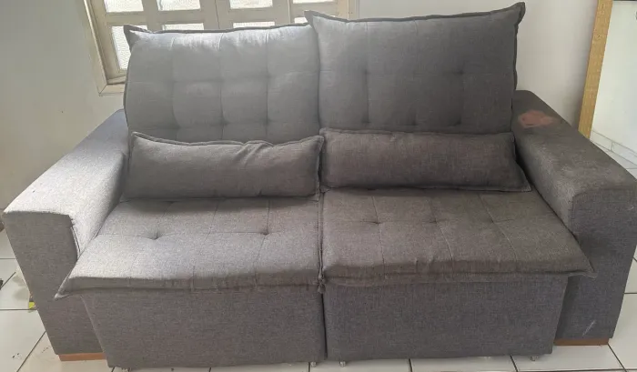 Vendo sofá retrátil
