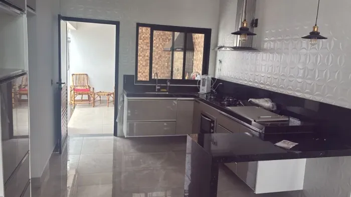Casa com 3 dormitórios para alugar, 105 m² por R$ 7.477/mês - Indaiatuba - Indaiatuba/SP