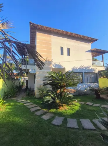 Casa à Venda no Jardim Saquarema com Piscina e Sauna