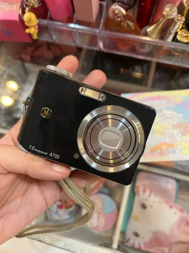 Máquina Fotográfica Digital 