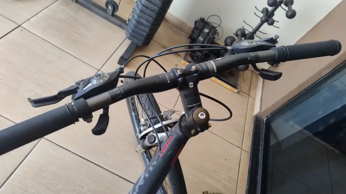 Vendo ou troco bike Caloi suspencion alumínium 