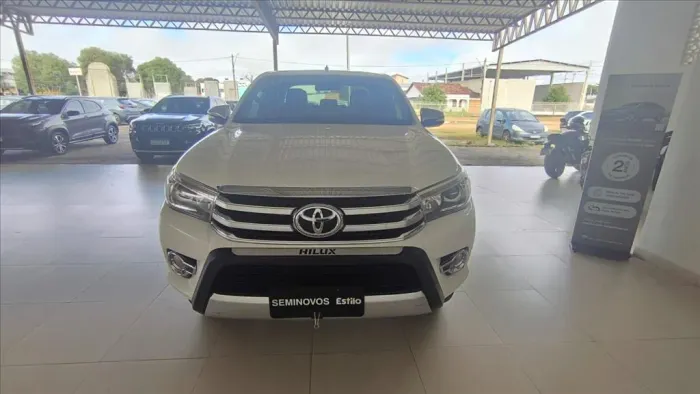 Toyota Hilux CD 4X4 2.8 Diesel Aut. 2017