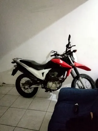 Moto Bros 2016 nova. Muito conservada