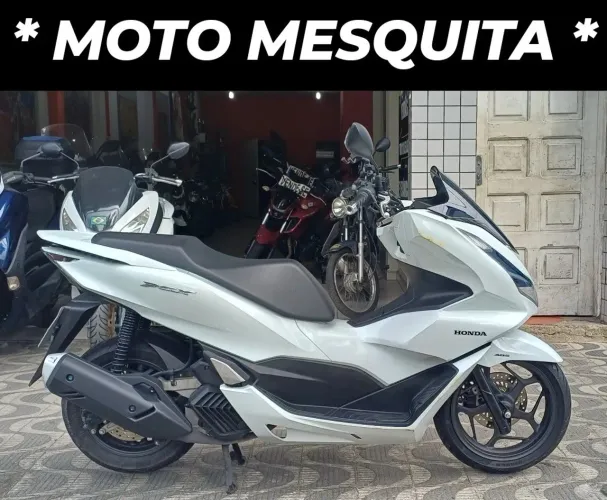 AC TROCA!! PCX 160 ABS 2023 KM 9.000 ÚNICO DONO MANUAL E CHAVE RESERVA 