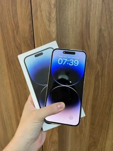 iPhone 14 Pro maxx sem detalhes- somos a número 1 