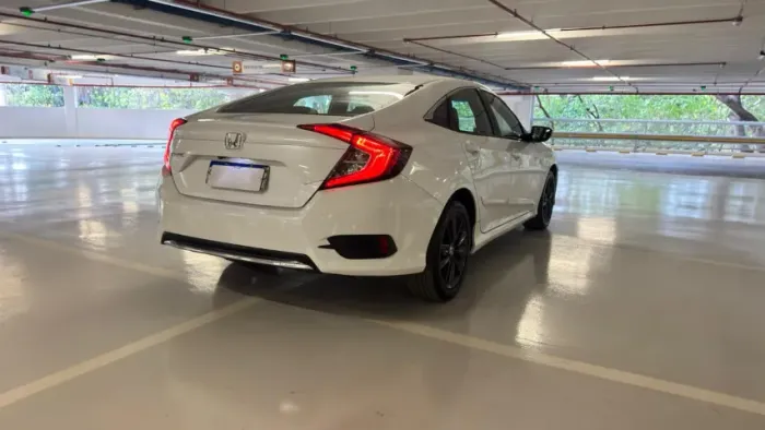 Honda Civic Sedan LX 2.0 Flex 16V Aut. 4P 2021