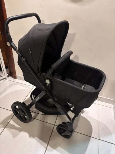 Carrinho de bebê 2 em 1 COSCO