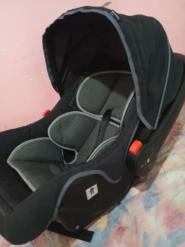 Bebê conforto 