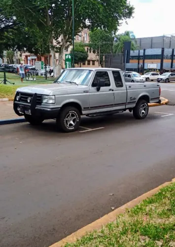 Ford F-1000 Super Serie CE Diesel 3.9 1995
