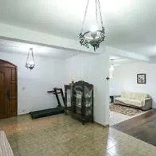 Casa para aluguel, 4 quartos, 1 suíte, 3 vagas, Centro - Diadema/SP