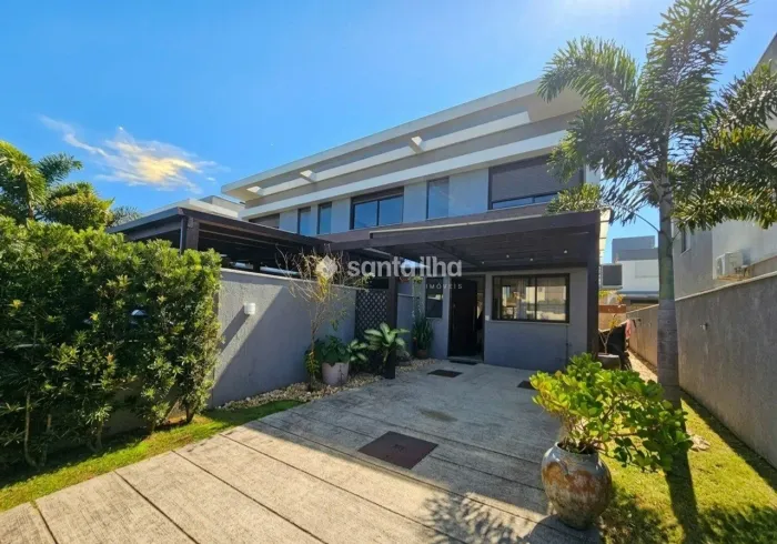 Casa com 3 dormitórios à venda, 127m² - Campeche - Florianópolis/SC