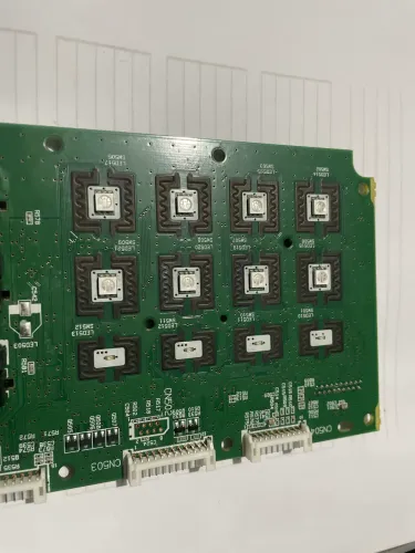Placa R do teclado Roland xps30