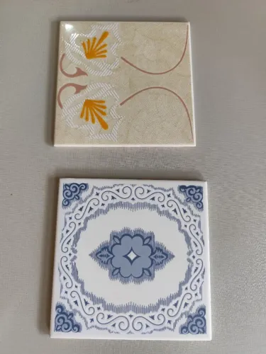 Azulejo decorativo antigo 