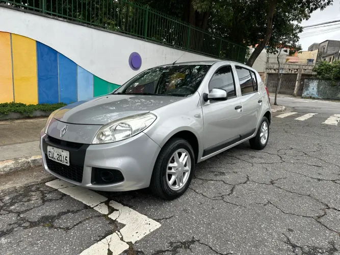Renault Sandero Expression Hi-flex 1.6 8V 5P 2012