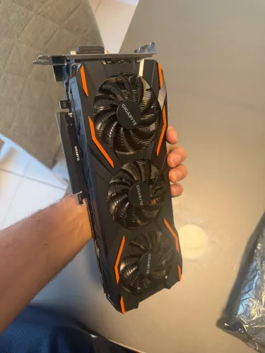 PLACA DE VÍDEO GIGABYTE 1080