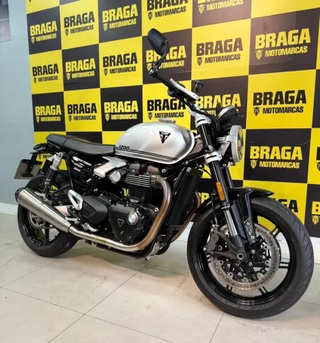 Speed Twin 1200
