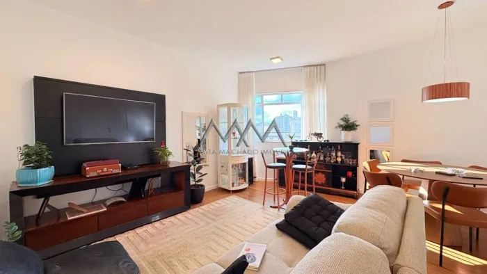 Apartamento à Venda no Santa Lúcia | 3 Quartos - 75 m²