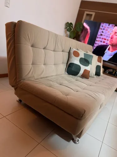 Vendo sofá cama seminovo