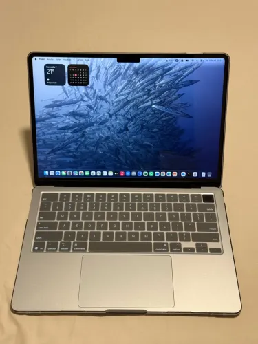 MacBook Air M4 2025 16GB 256GB - Bateria 100%