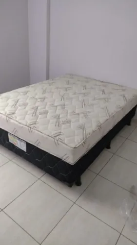 Cama Box Casal pronta  para dormir ( Nova) 10cm espuma