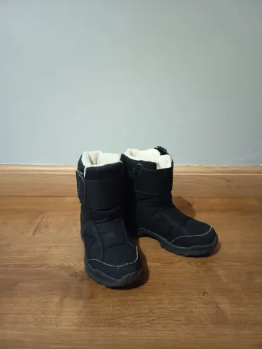 Bota Quechua térmica e impermeável Tam 28