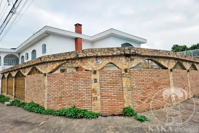 Sobrado na Cidade Patriarca para Alugar - 500m² - 7 Dormitórios, 6 suítes e 2 vagas - Cód