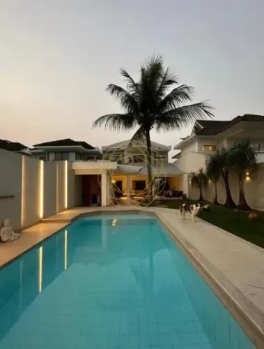 CONDOMÍNIO RIO MAR - CASA COM 4 QUARTOS SENDO 2 SUÍTES - 360 M²