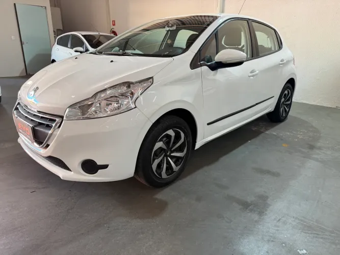 Peugeot 208 Active/active Pack 1.5 Flex 8V 5P 2014