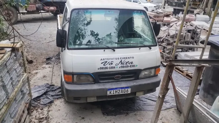 Kia Motors Bongo K-2400 2.4 Diesel 1997
