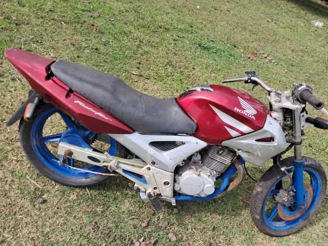Moto twister motor strada