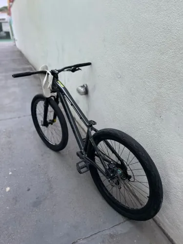 Bike absolute brutus pro LEIA DESCRIÇÃO 