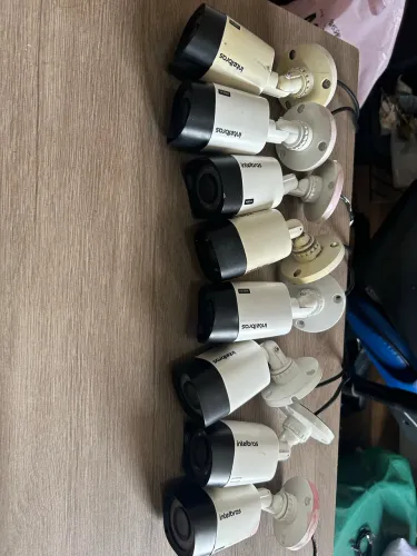 Kit CFTV com 16 câmeras + 2 dvd intelbras 