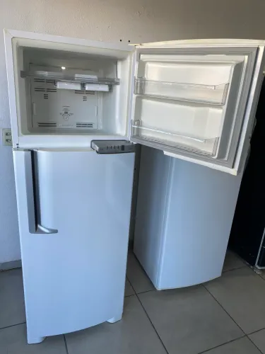 Geladeira Brastemp semi nova