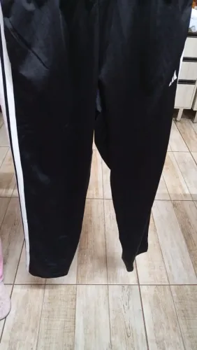Vende-se abrigo Adidas tamanho g masculino original