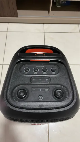 JBL 320