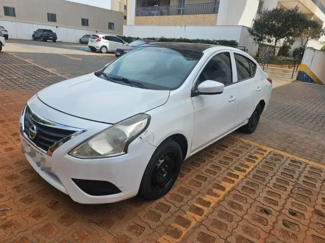 Nissan Versa 1.0 12V Flexstart 4P Mec. 2016