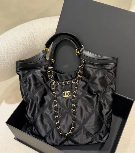 2 Chanel??? Simmm 2 PREÇO DE UMA! IMPERDÍVEL SO. HOJE! Não perca!