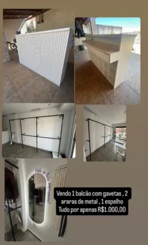 Balcão espelho e araras 