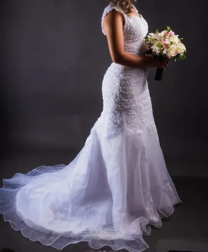 Lindíssimo vestido de noiva, mais barato q locação
