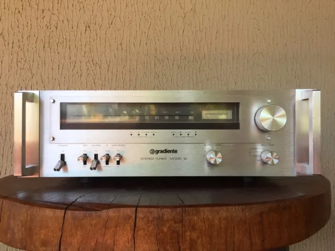 Tuner gradiente model 12