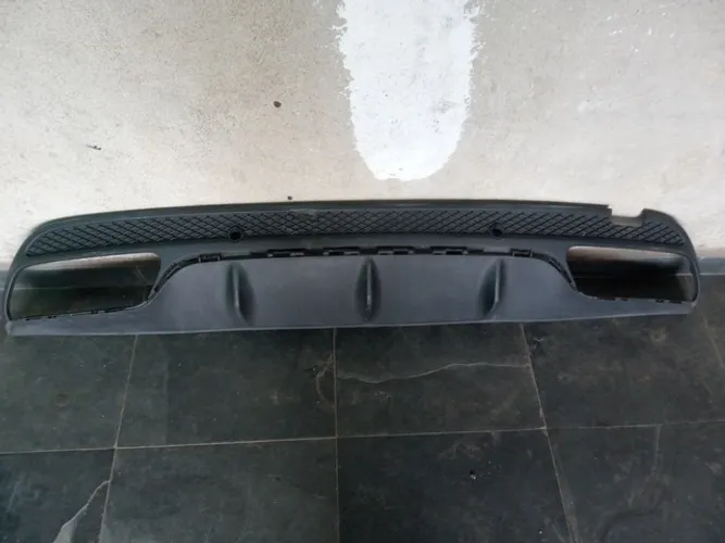 Spoiler traseiro Mercedes C200 C250 2015/2018 (A 205 885 64 38)