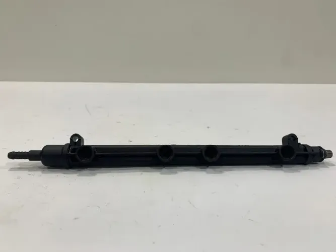 Flauta Bicos Injetores Volkswagen Jetta 2.0 8V Aspirado - (Original/Usada)